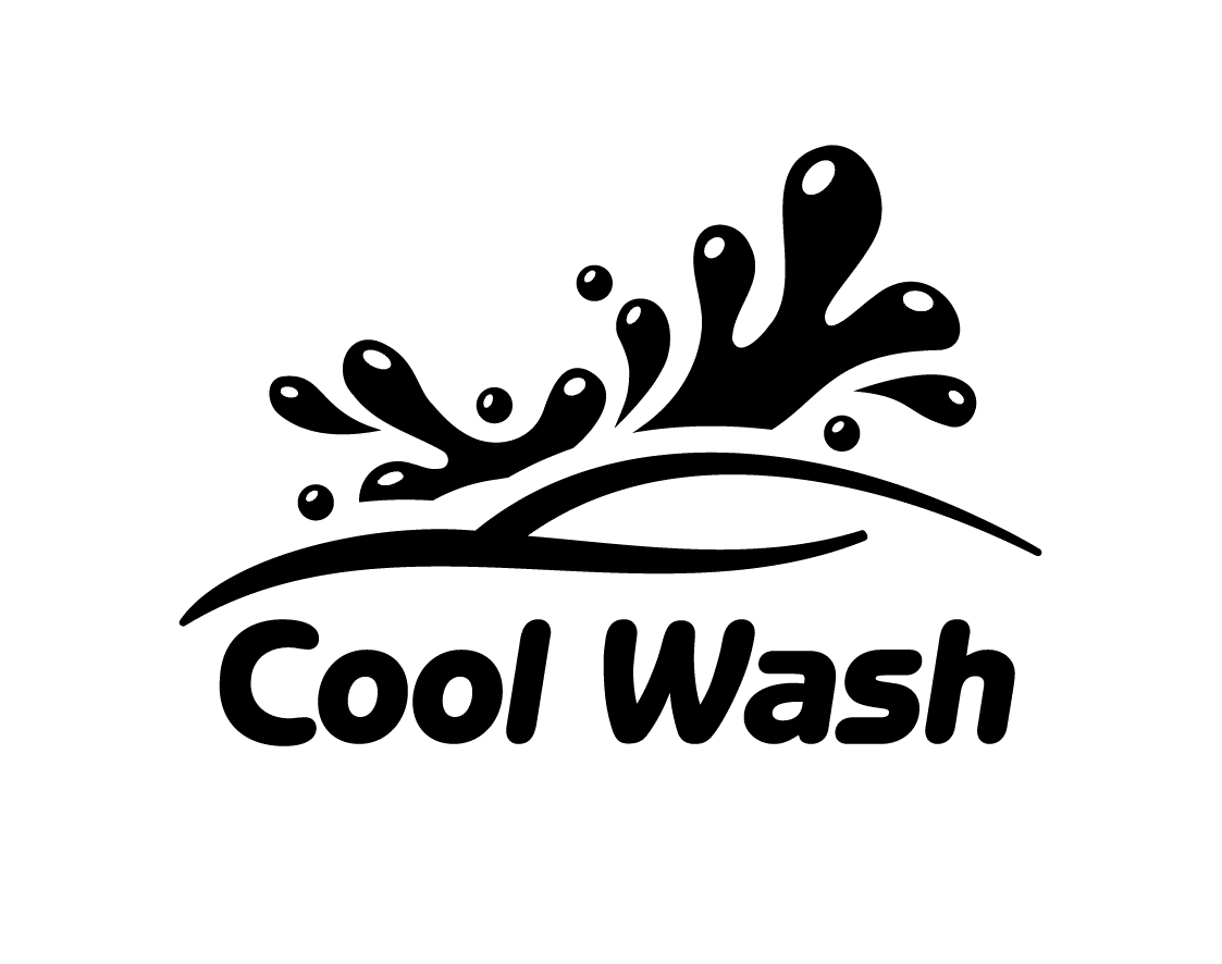 Schwarzer Cool-Wash-Text mit Wasserspritzer-Grafik darüber auf weißem Hintergrund.