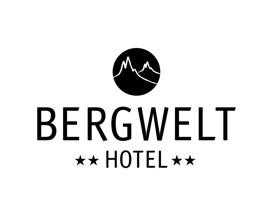 Logo für Bergwelt Hotel mit Berggrafik und zwei Sternen auf jeder Seite des Wortes HOTEL.